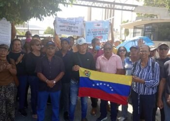 Ante falta de respuesta a sus demandas, jubilados de la Cantv protestaron otra vez en Puerto La Cruz