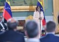 Delcy Rodríguez espera que resultados del diálogo se traduzcan en beneficios para los venezolanos