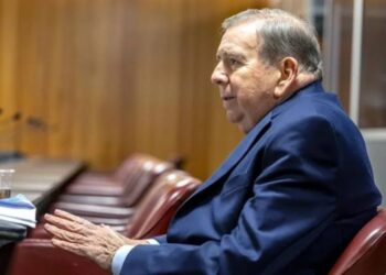 Edmundo González pide "reconstruir la memoria" de Venezuela