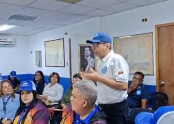 Entes públicos y privados evaluaron en Bermúdez las opciones para la reactivación del puerto de Carúpano