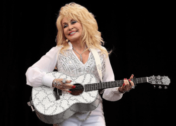 Muere a los 80 años Dolly Parton, la legendaria estrella de la música country
