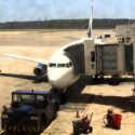 Principal aeropuerto venezolano retomará operaciones en septiembre en terminal temporal
