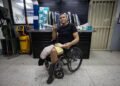 Volver a caminar, la meta de un amputado que dejó el terremoto en Venezuela (+Fotos)