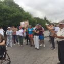 Vecinos de Villa Colonial en Margarita protestan tras cumplir 87 días sin agua