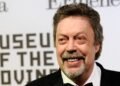 Muere el legendario actor Tim Curry a los 80 años, según TMZ