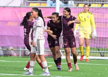 La portera Rebanales fue crucial para lograr el 4-2 que le dio el festejo final a las venezolanas