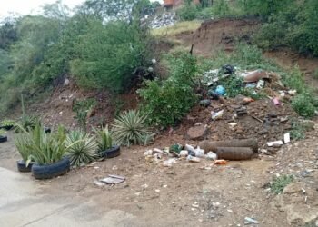 En El Frío exigen eliminación de vertedero de basura improvisado