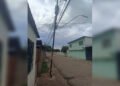 Luego de reiteradas denuncias sustituyen poste de alumbrado público en Santa Ana