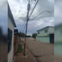 Luego de reiteradas denuncias sustituyen poste de alumbrado público en Santa Ana