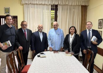 Dinorah Figuera y Baltazar Porras abordan situación social y liberación de presos políticos