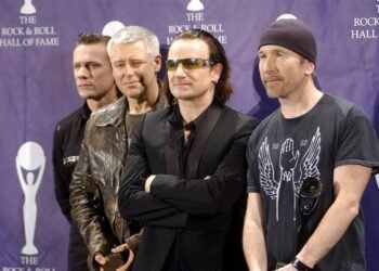 U2 lanzará su nuevo álbum "Carnaval de Luz" el 13 de noviembre