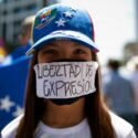 El Manifiesto por la Restitución de la Libertad de Expresión fue suscrito por 63 organizaciones, 39 medios y 166 personalidades
