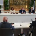 En el grupo de siete académicos y abogados, hay cuatro que son independientes del chavismo