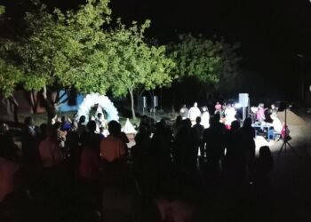 Vecinos: Novena a la Virgen del Valle se hizo a oscuras por corte de luz