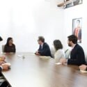 Delcy Rodríguez aborda con HRW las "garantías fundamentales" en Venezuela