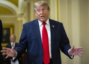 Trump anuncia plan para crear cabinas de suministro en el hemisferio y reactivar sector industrial