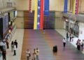 Familiares de Carlos Cruz-Diez piden a autoridades de aeropuerto cesar uso no autorizado de obra