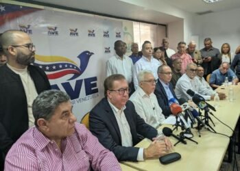 Nueva organización política AVE exige la pronta realización de elecciones presidenciales