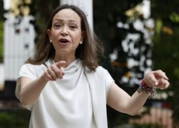 Machado se suma a petición de senador republicano de elecciones en Venezuela