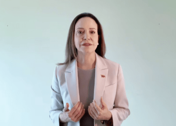 María Corina Machado exige transparencia sobre acuerdos energéticos entre EE. UU. y el gobierno interino