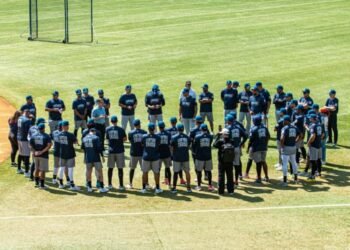 28 beisbolistas asistieron al primer día de entrenamientos de Caribes de Anzoátegui (+Fotos)