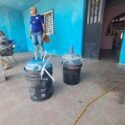 Voz Comunitaria | Residentes de La Charneca en El Tigre "cazan" el agua ante falta de suministro (+Fotos)
