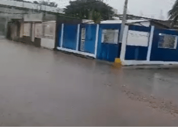Los vecinos piden a las autoridades municipales que se realice un operativo de limpieza de los drenajes