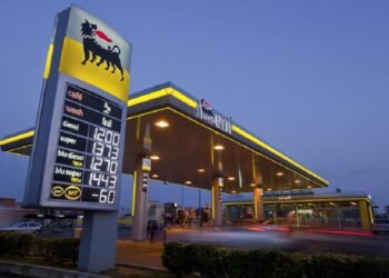 Eni prevé decidir este año la inversión en el proyecto de petróleo pesado en Venezuela