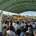 Miembros de diferentes partidos políticos y organizaciones civiles atendieron el llamado a la concentración