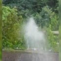 Reportan fuga de agua en la tubería matriz que abastece al municipio Aragua 
