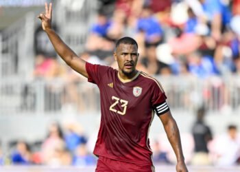 Salomón Rondón, 20 años como profesional con burlas al paso del tiempo