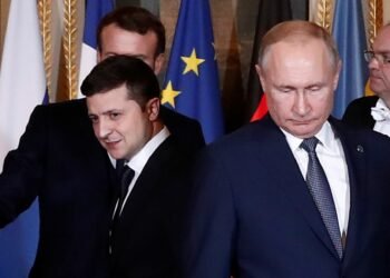 Rusia insiste en que Zelenski debe viajar a Moscú si quiere reunirse con Putin
