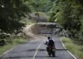 La entrega de ayuda tras el terremoto en Panamá se agiliza con la recuperación de carreteras