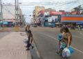 Comerciantes trabajaron como de costumbre
