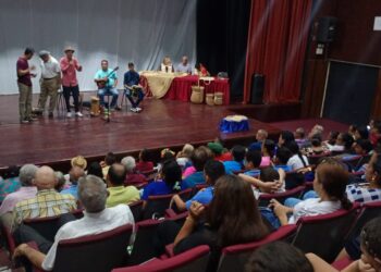Los actos de cierre del Día de la Resistencia Indígena contaron con la etnia warao