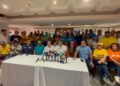 Bower Rosas, coordinador de Vente Venezuela en Nueva Esparta, durante la rueda de prensa ofrecida en Porlamar, junto con los partidos de la Plataforma Unitaria Democrática para anunciar la concentración del 22 de octubre