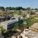 Usuarios piden quitar la maleza y limpiar el cementerio