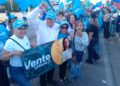 En Lechería, los asistentes se apostaron en la avenida Daniel Camejo Octavio