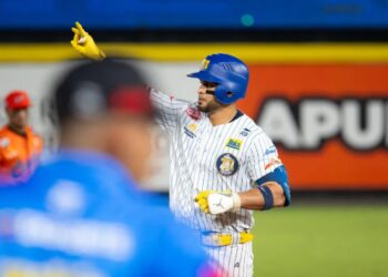 Anzoatiguense Ángel Reyes comandó la victoria de Navegantes sobre Caribes
