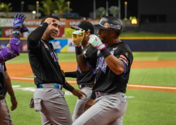 Bravos derrotó a Leones en el estadio Monumental de Caracas-Simón Bolívar