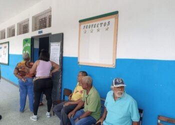 En Anzoátegui habilitarán 566 centros de votación para Consulta Popular Nacional del 18 de octubre (+Fotos)