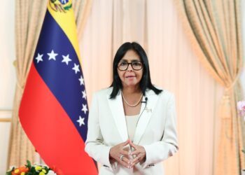 Delcy Rodríguez anunció incrementos salariales para 2027