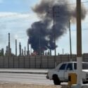 Equipo de Pdvsa controla incendio en Refinería Cardón, tras rotura de tubería en línea de gas natural