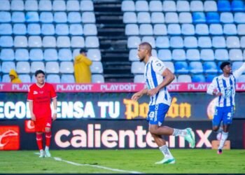 El venezolano José Salomón Rondón sigue imparable; le da empate a Pachuca con Necaxa