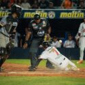 Águilas blanqueó a Leones en el debut de los clubes en la campaña 2026-2027