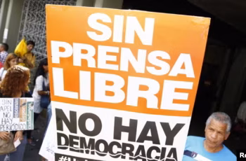 SNTP condena agresión y hostigamiento contra el periodista Reynaldo Mozo en Caracas