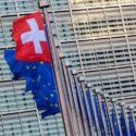 Suiza retira el bloqueo de activos a Arreaza y Contreras, mientras amplia su registro de vigilancia