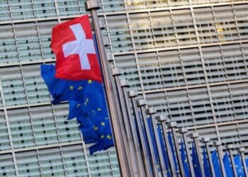 Suiza retira el bloqueo de activos a Arreaza y Contreras, mientras amplia su registro de vigilancia