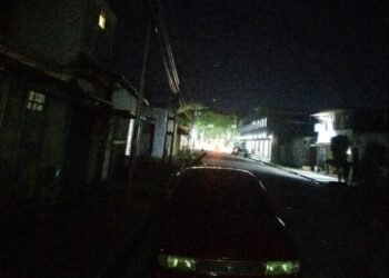 El Tiempo en la calle | Ciudadanos reportan que cortes eléctricos diarios afectan su calidad de vida
