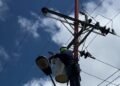 Instalaron transformador en comunidad de Mapiricurito tras pasar un mes sin luz